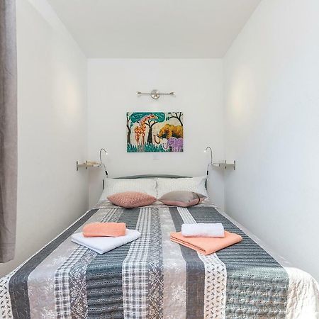 Apartment Sara Ρόβινι Εξωτερικό φωτογραφία